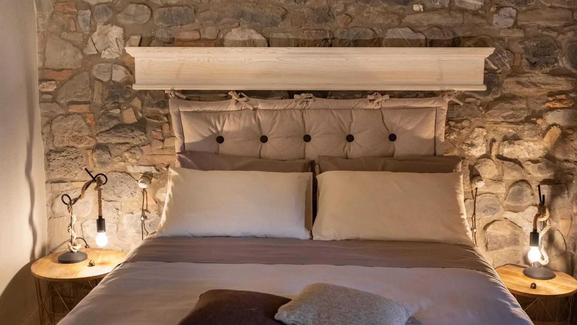 Casa al Maestro B&B Radicofani Italia